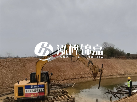 為什么要進(jìn)行河道護(hù)坡？堤壩加固木樁的作用？
